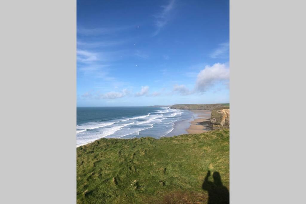 Six By The Sea - 2 Bed House - A Little Something For Everyone Saint Columb Minor Eksteriør bilde